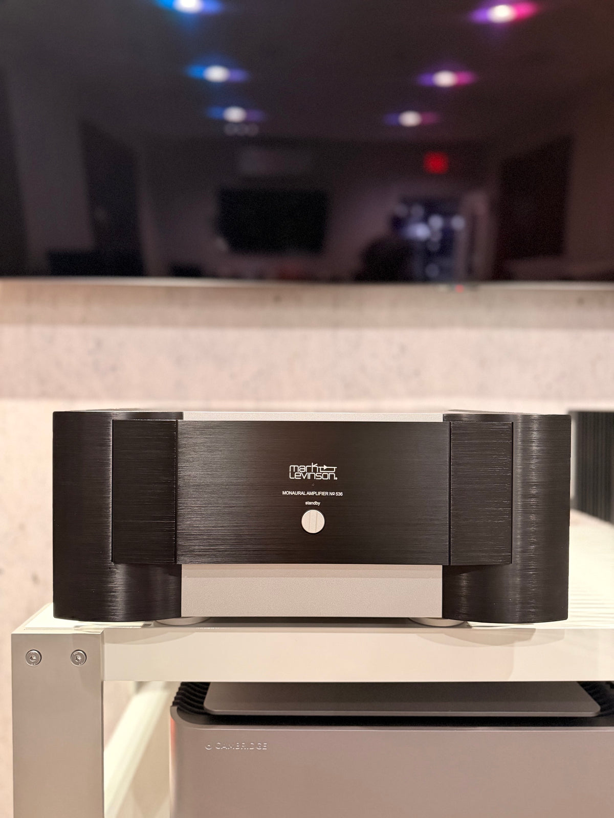 Mark Levinson No536 Mono Power Amplifier Used Trade-in (Pair)