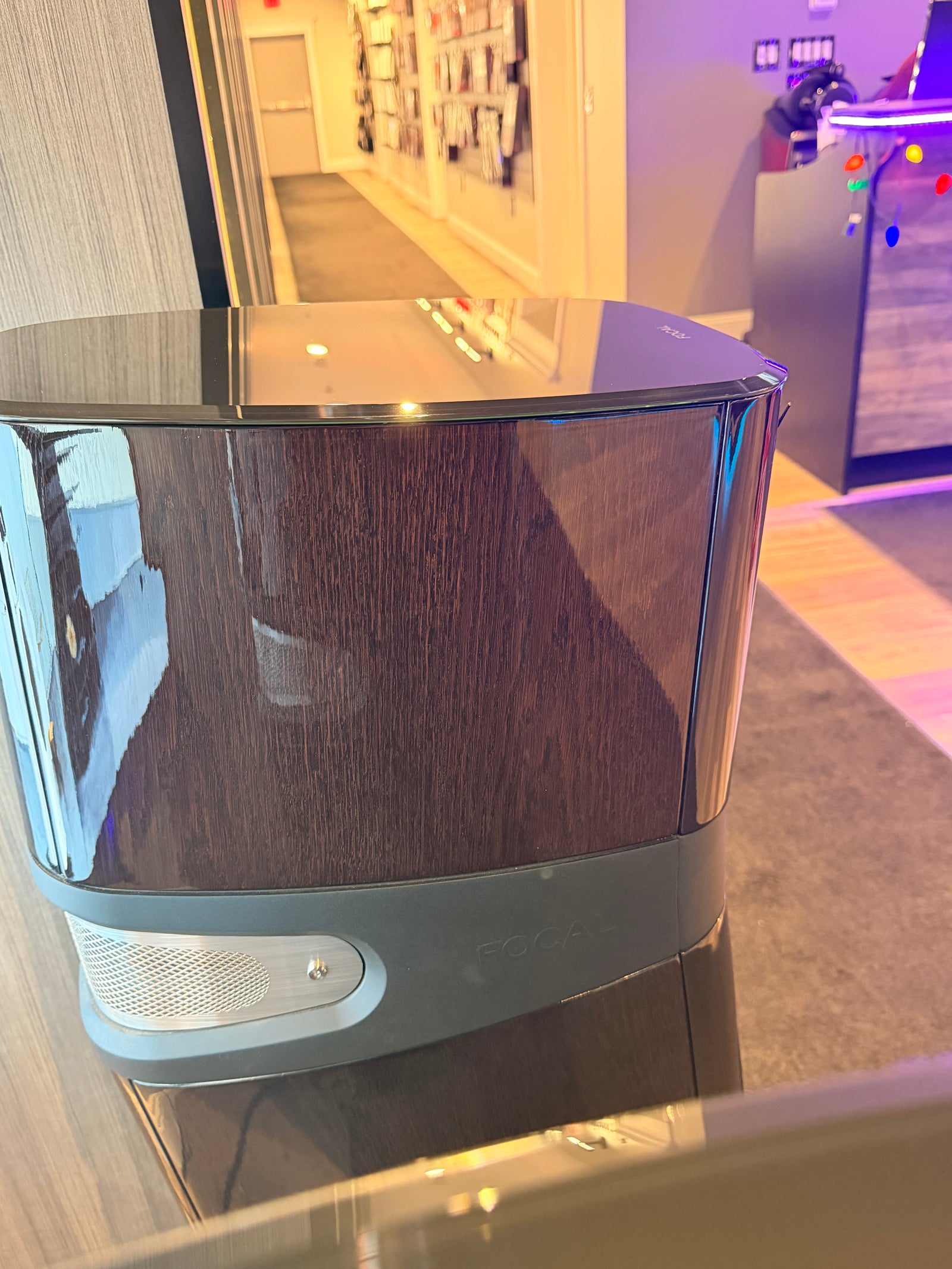 Focal Sopra No2 3-Way High-End Floorstanding Loudspeaker Store Demo (Pair)