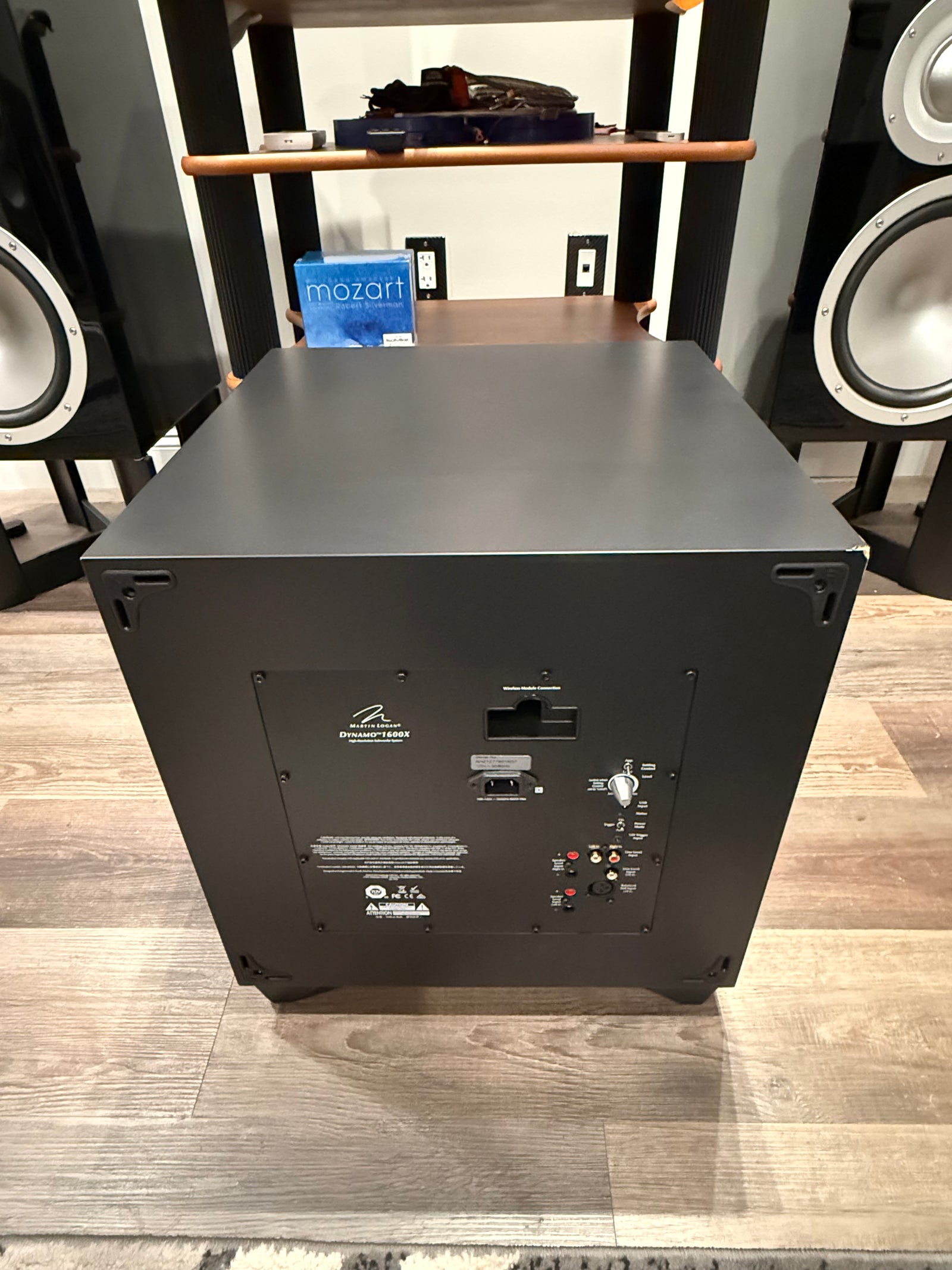 Martin Logan Dynamo 1600X 15
