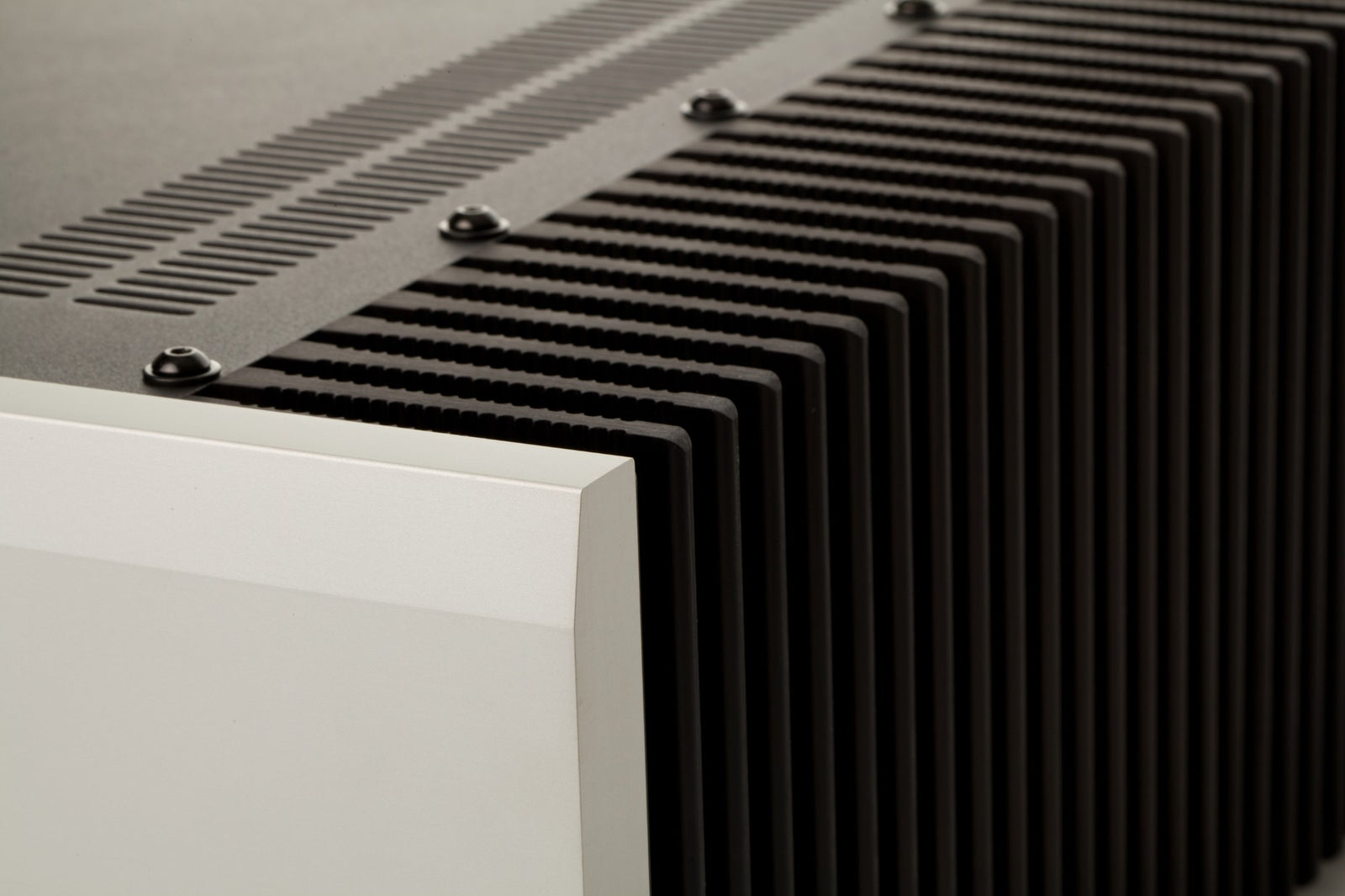 Musical Fidelity M6si500 Integrated Amplifier Open Box - Safe and Sound HQ