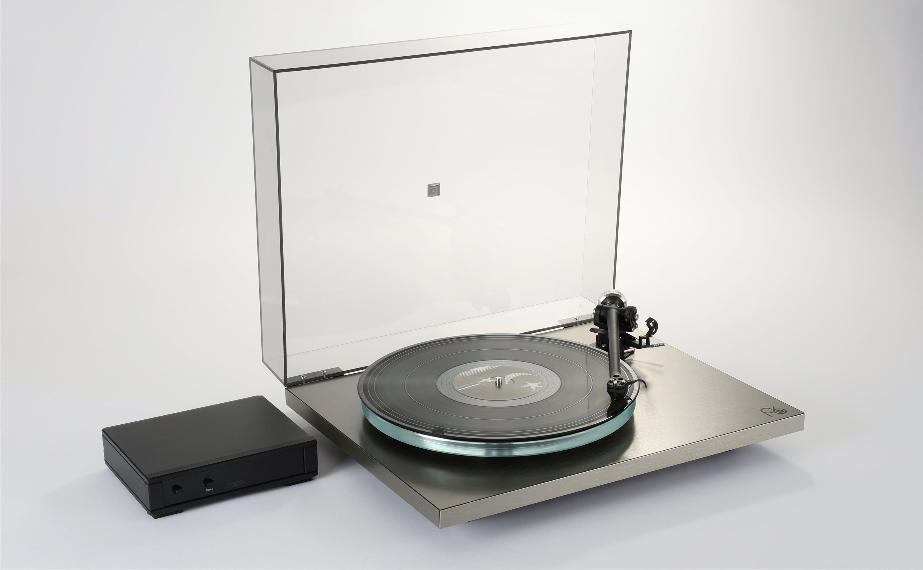 Rega Planar 6 RS Edition with ND9 Phono Cartridge and Custom matched Neo Mk2 PSU