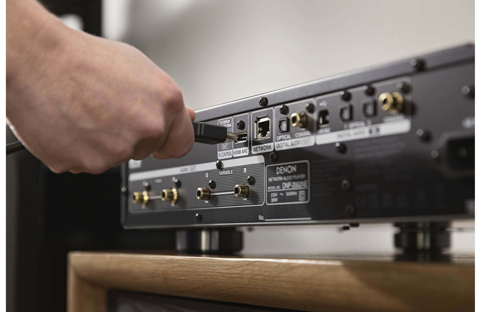 Denon DNP-2000NE High-Resolution Audio Streamer with HEOS Built-in - Safe and Sound HQ