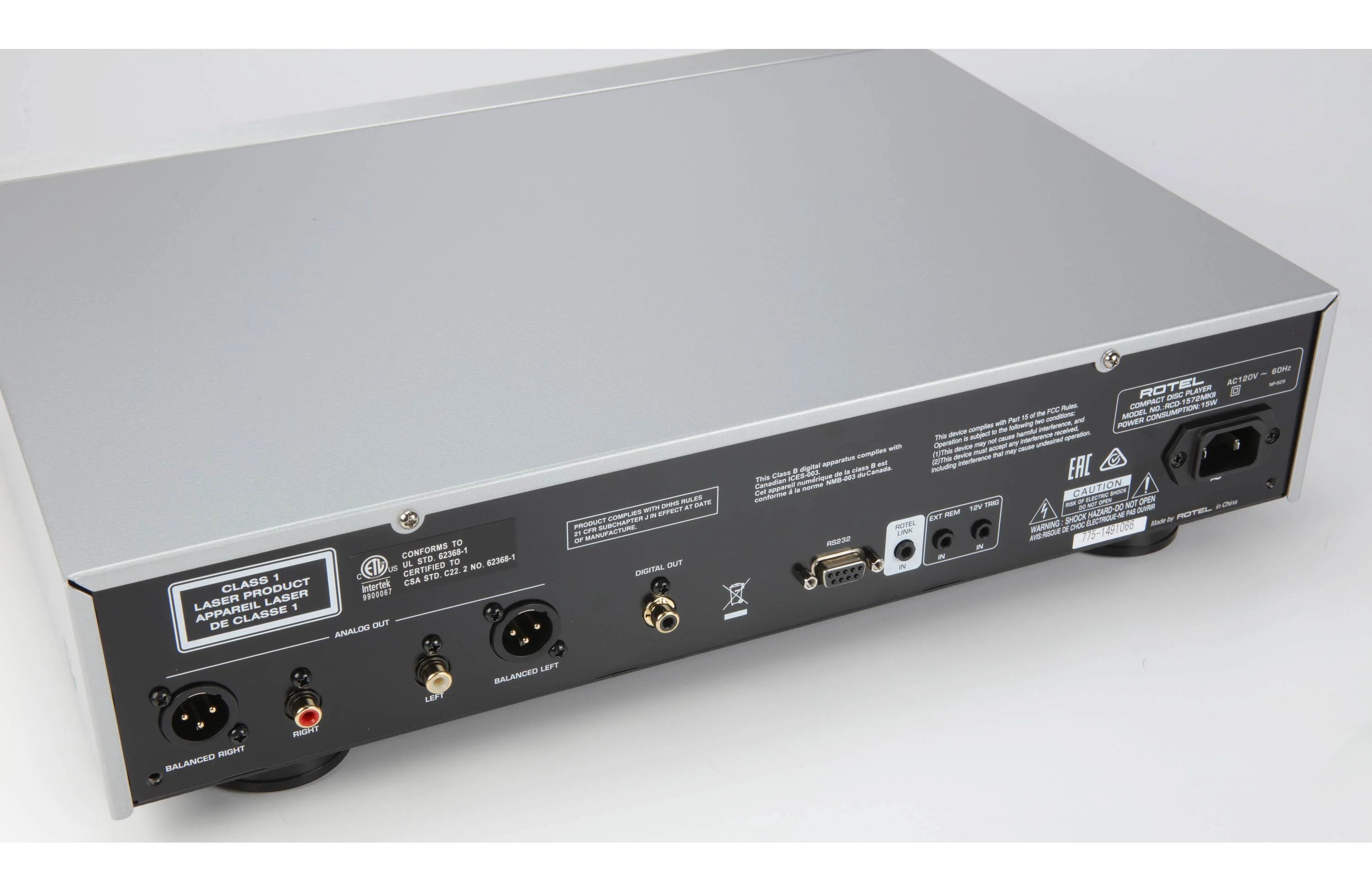 Rotel RCD-1572 MKII CD Player - Safe and Sound HQ
