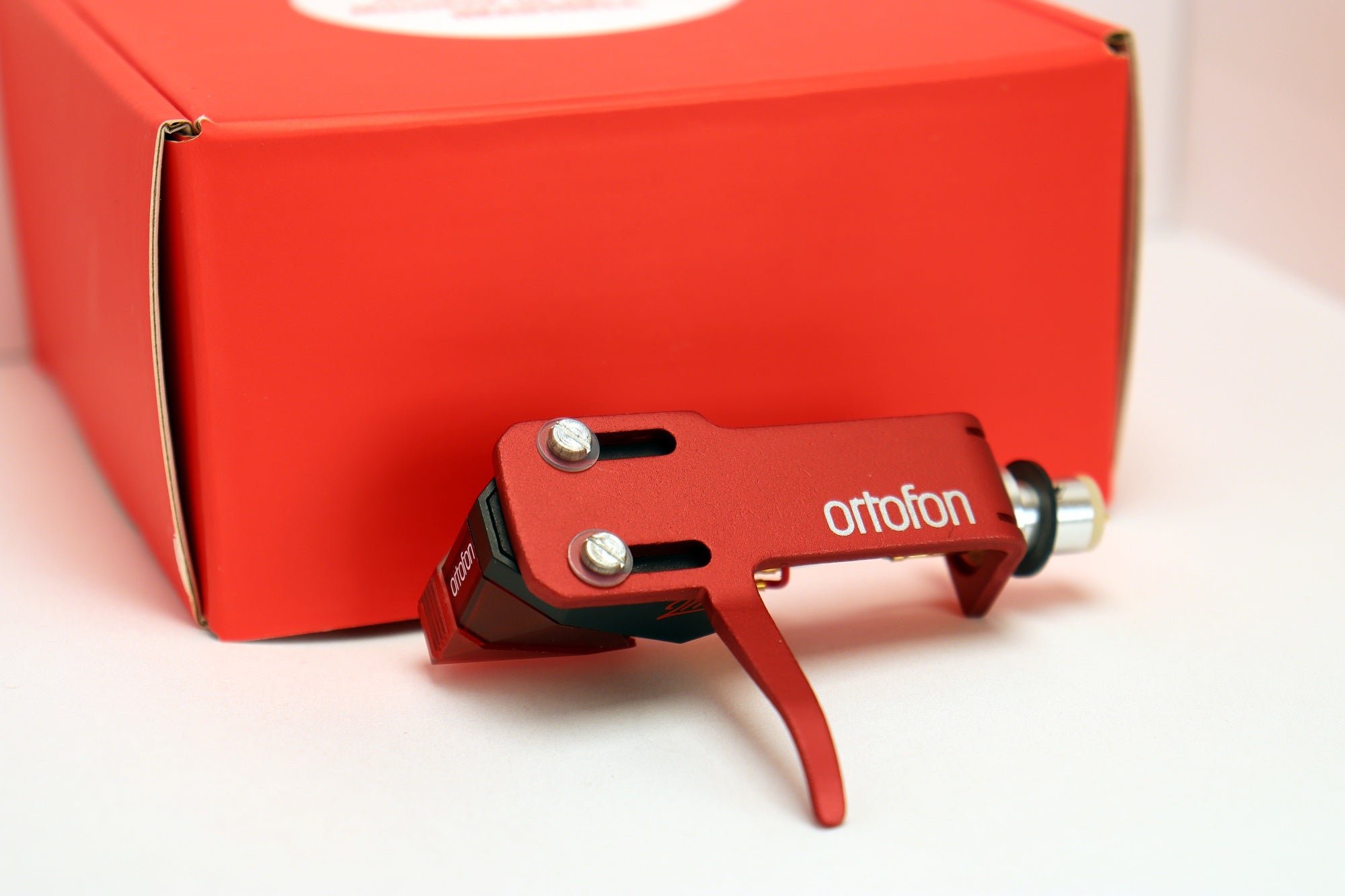 Ortofon 2M Red Cartridge Mounted on SH-4 Headshell — Safe and Sound HQ