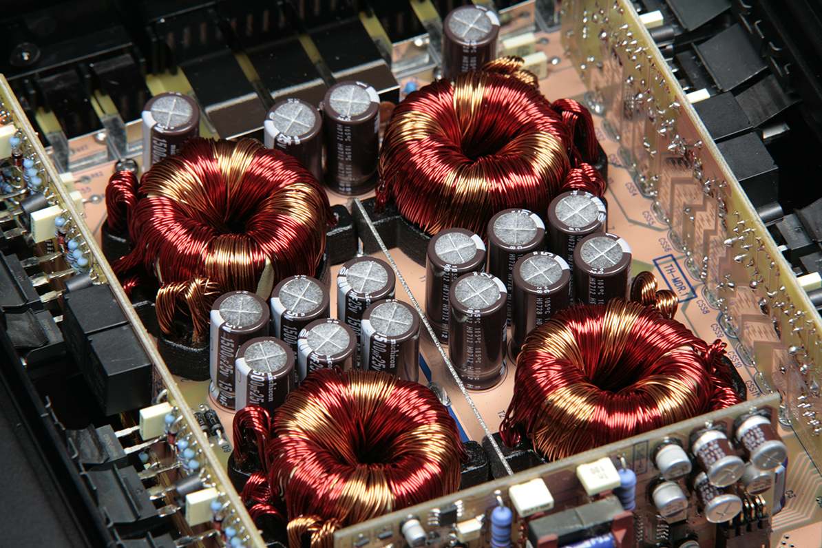 Audison TH Quattro Thesis Four Channel Amplifier - Safe and Sound HQ