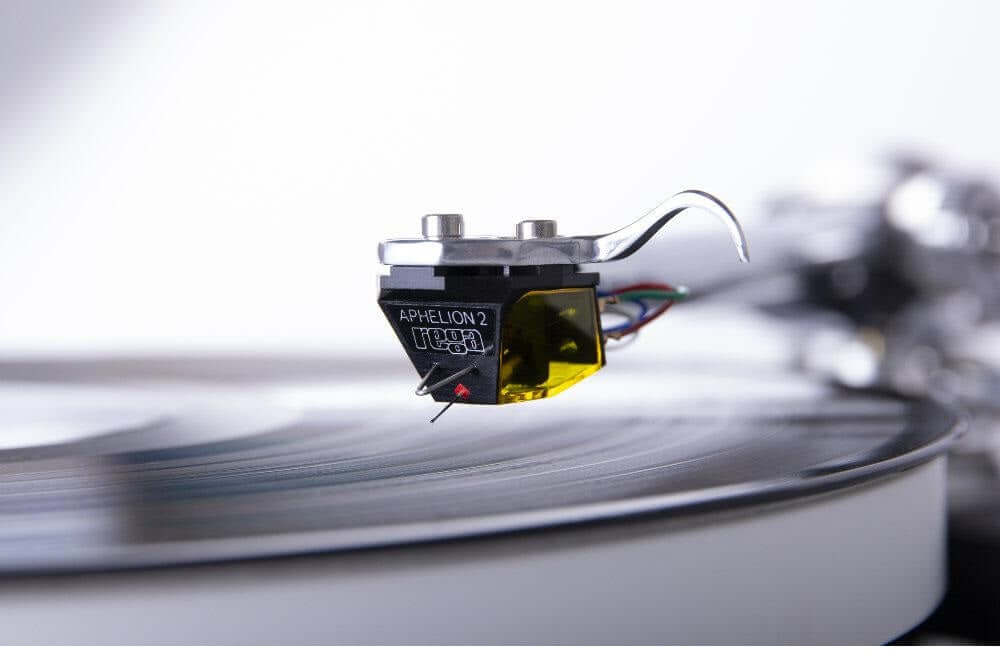 Rega Aphelion 2 Reference Level Moving Coil Phono Cartridge - Safe and Sound HQ