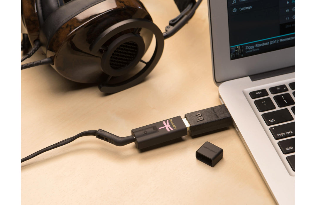 Audioquest Dragonfly Black 1.5 Plug-in USB DAC, Preamp, and Headphone Amplifier - Safe and Sound HQ
